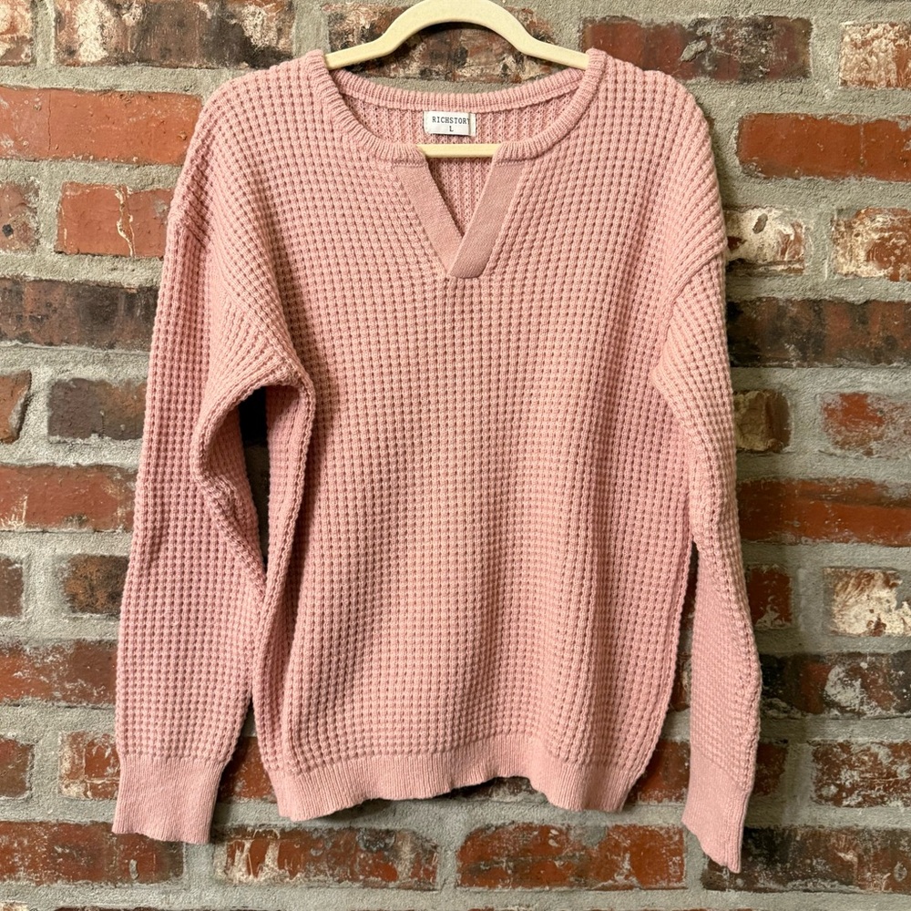 S39 - Cozy Pink V-Neck Waffle Knit Sweater